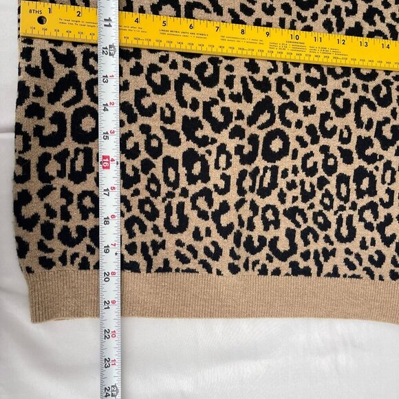 Abercrombie & Fitch Puff Sleeve Soft Knit Deep V-Neck Crop Leopard Sweater Small - Picture 9 of 11